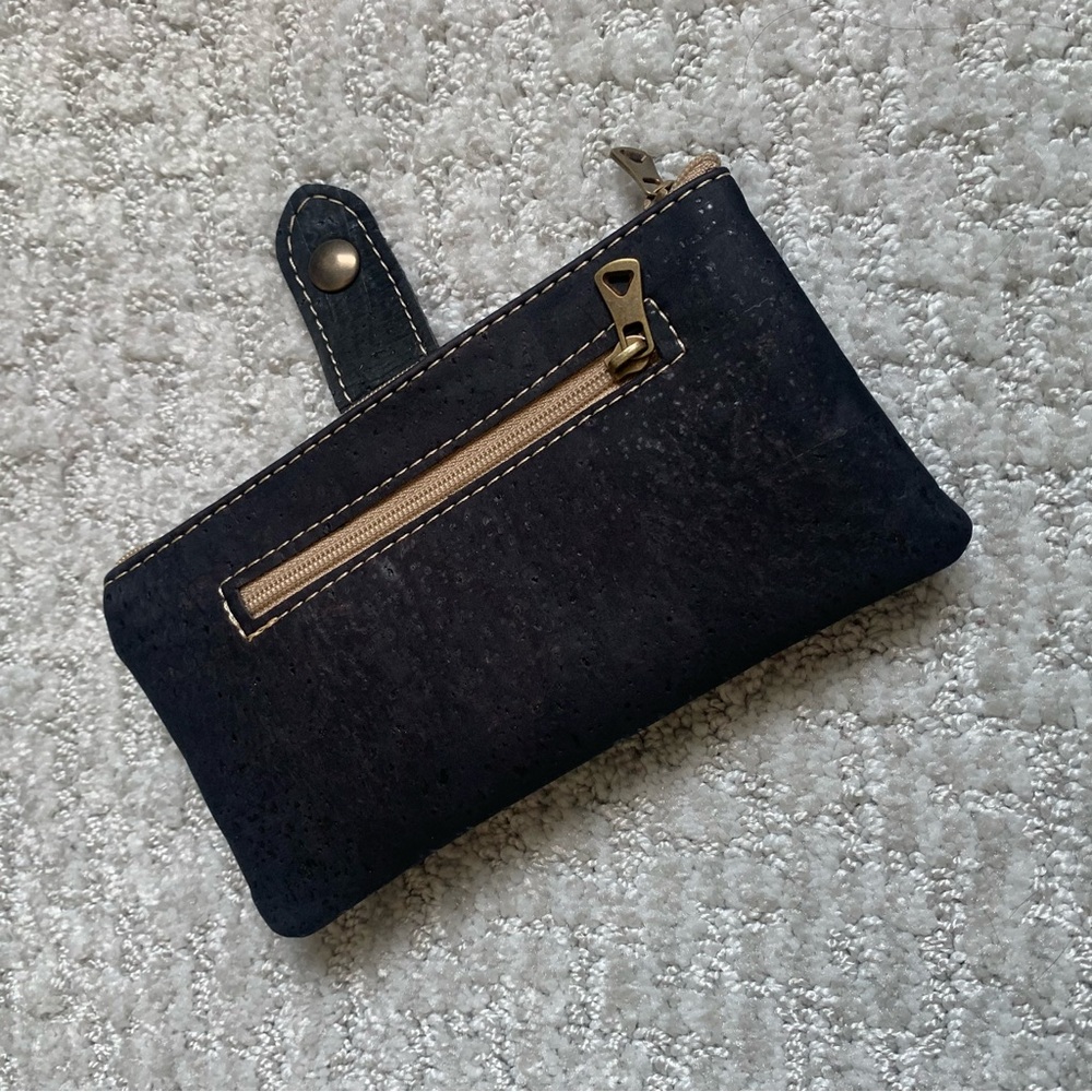 Colorful Leaf Pattern Wallet - Picture 3 of 8